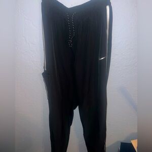 Nike pro joggers